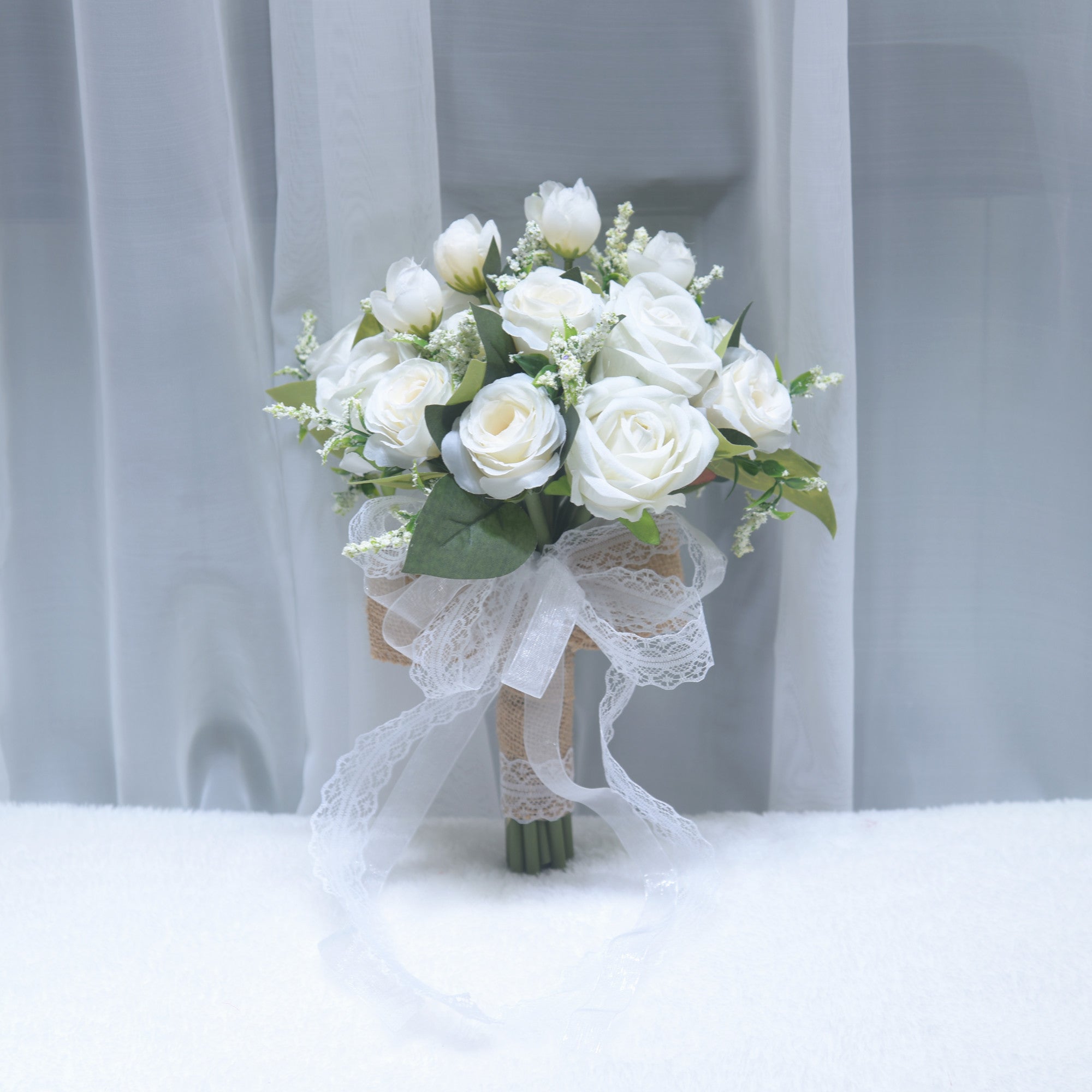 168Simulation flower Western wedding bride bridesmaid holding flower lace ribbon holding flower outdoor photography props
