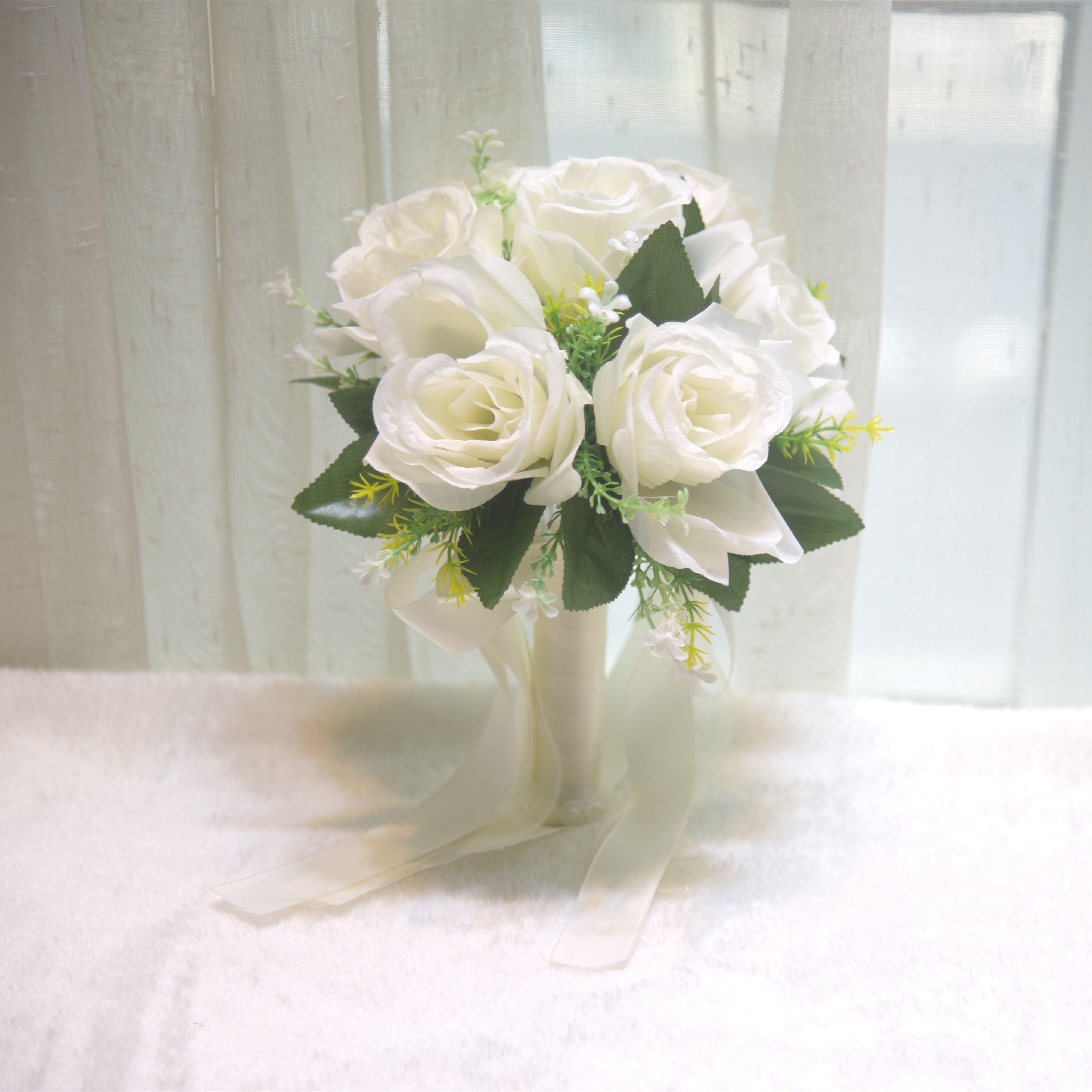 Hand-held flowers