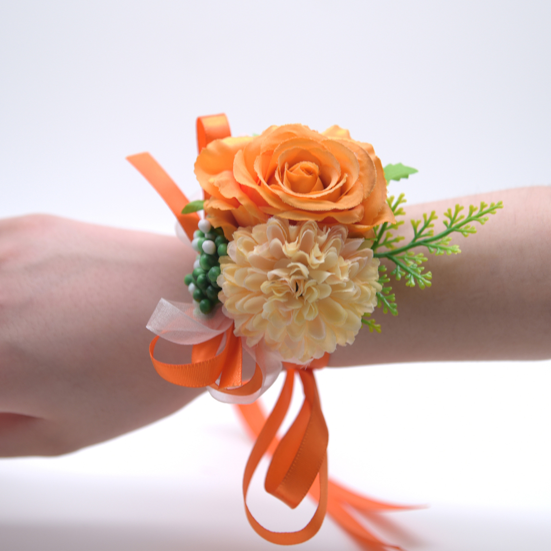 2019Hand ceremony wedding corsage wedding welcome meeting guest Sen Shijin flower bridesmaid sisters wrist flower