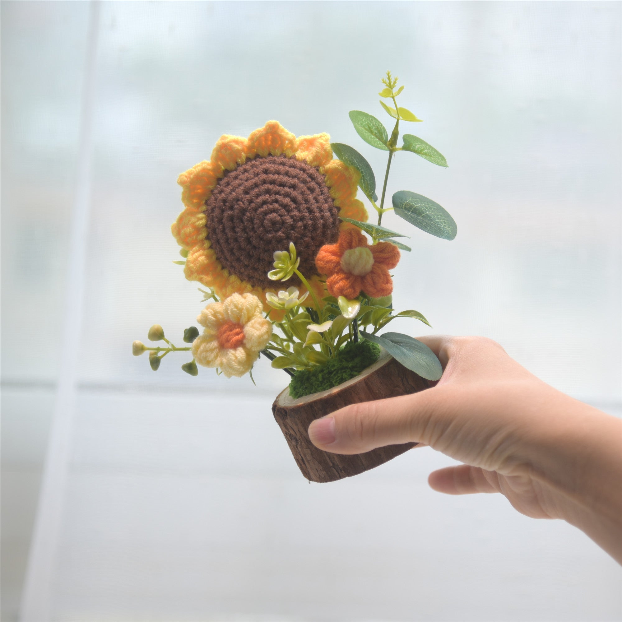 127Hand woven potted home ornaments, knitted simulated flower yarn, crochet sunflower bouquets, gifts