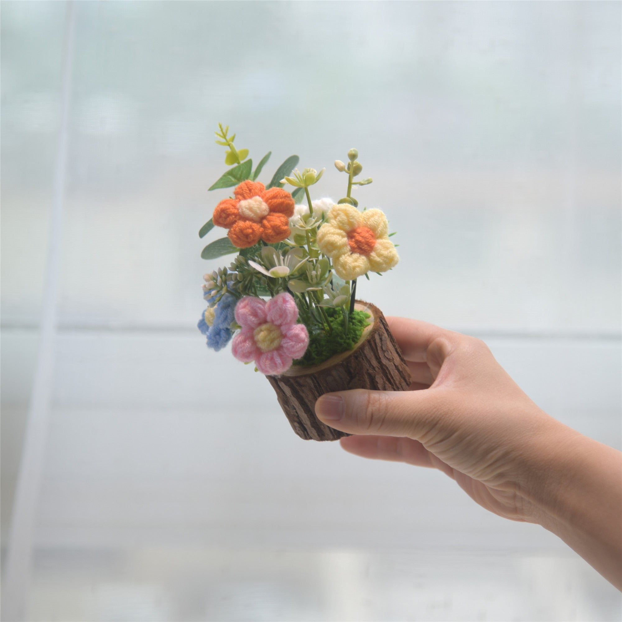 127Hand woven potted home ornaments, knitted simulated flower yarn, crocheted sunflower bouquets, handmade gifts