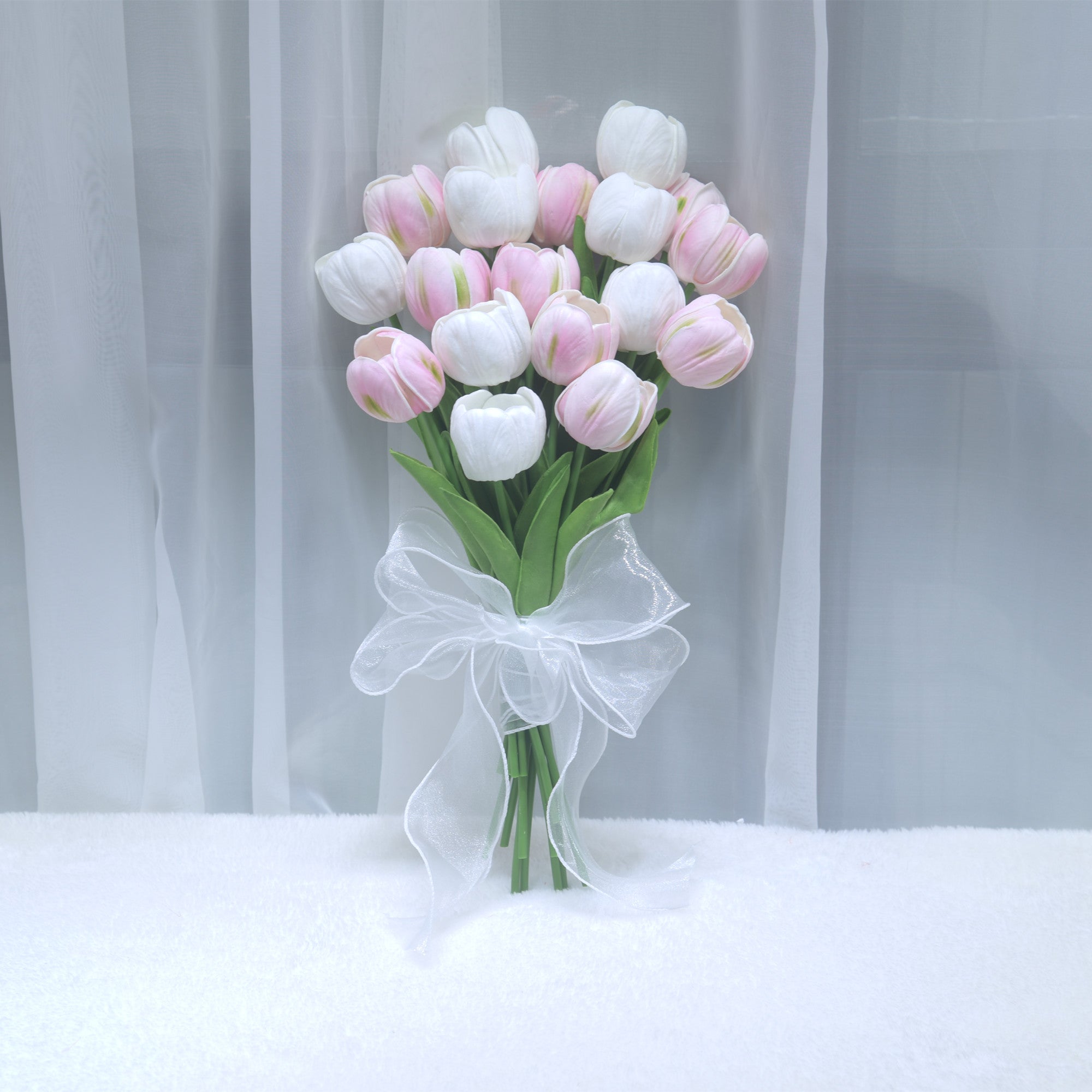 173Tulip artificial flower simulation flower living room decoration flower home decoration shooting props decoration birthday gift