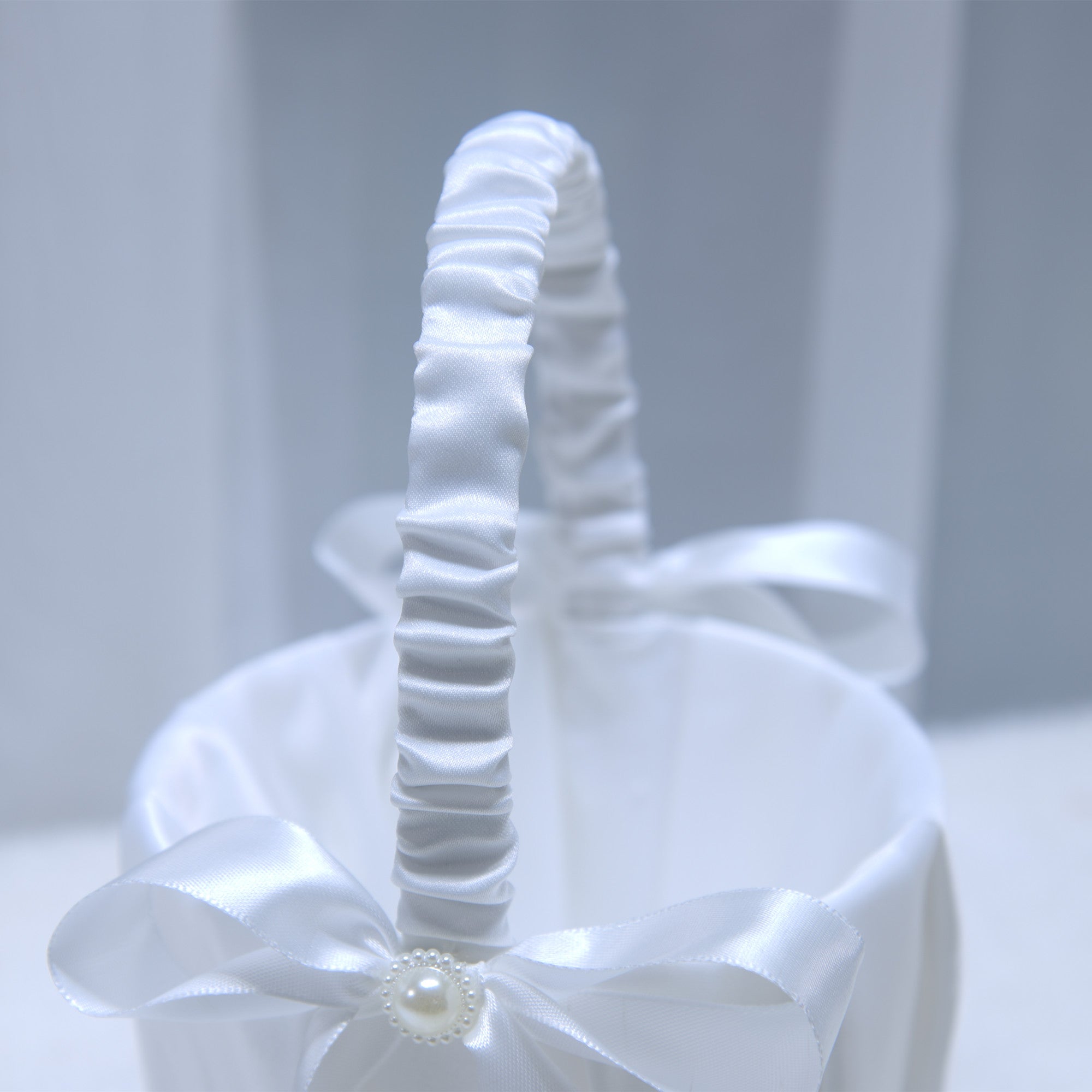 178Wedding scattering flower basket, bride scattering flower basket, flower boy carrying flower basket, festival flower basket 双语对照 笔记