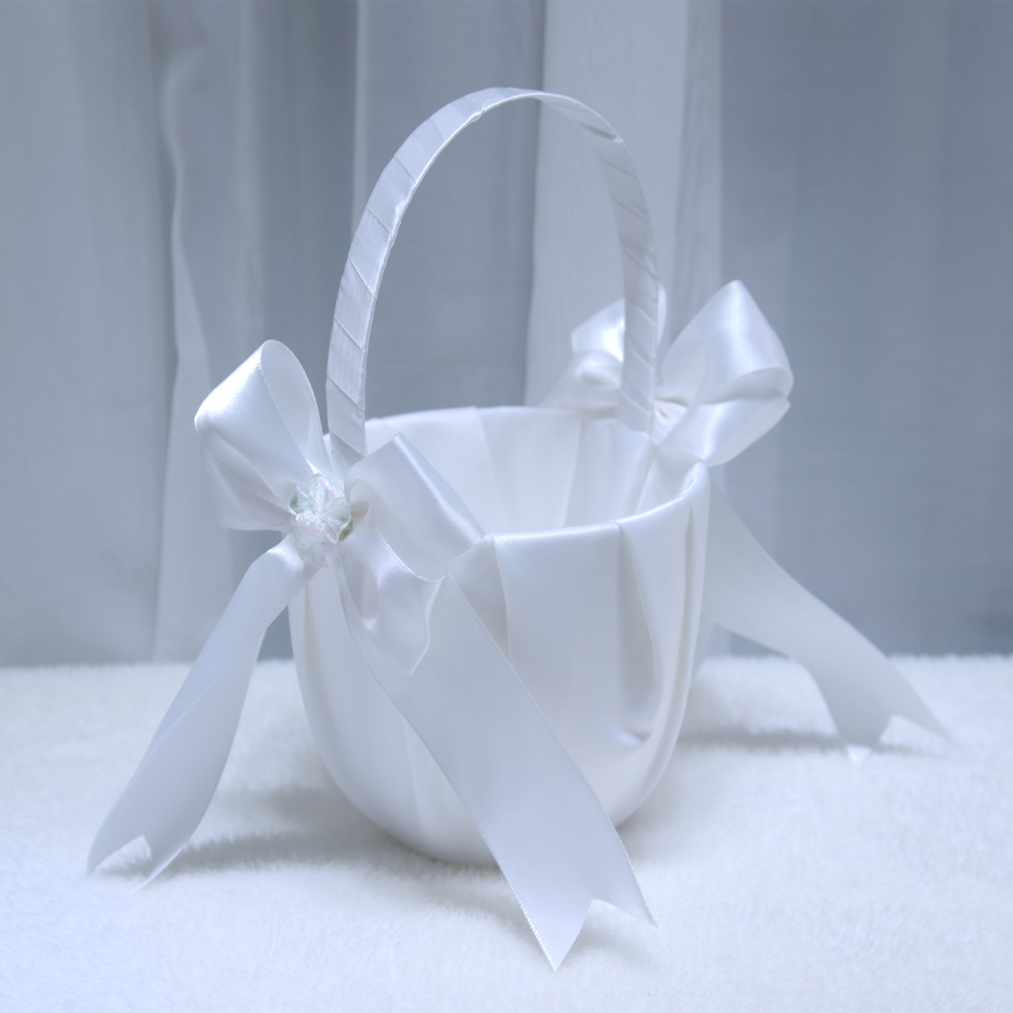 175Western style wedding flower basket, wedding small flower basket, bow tie, ribbon flower girl, hand-held flower basket