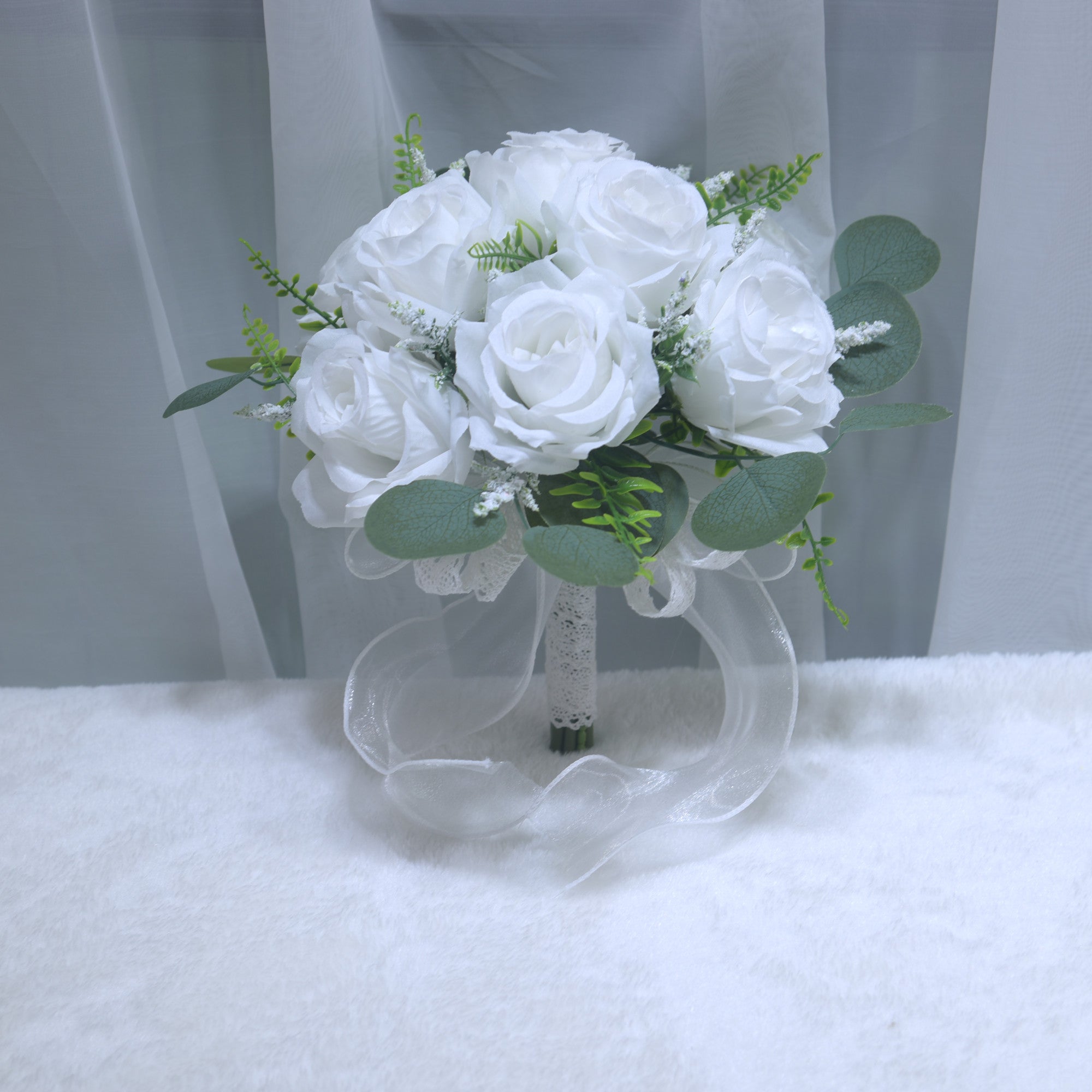 199 Bridal Wedding Holding Flowers Proposal Forest Rose Simulation Flowers Wedding Photography Props