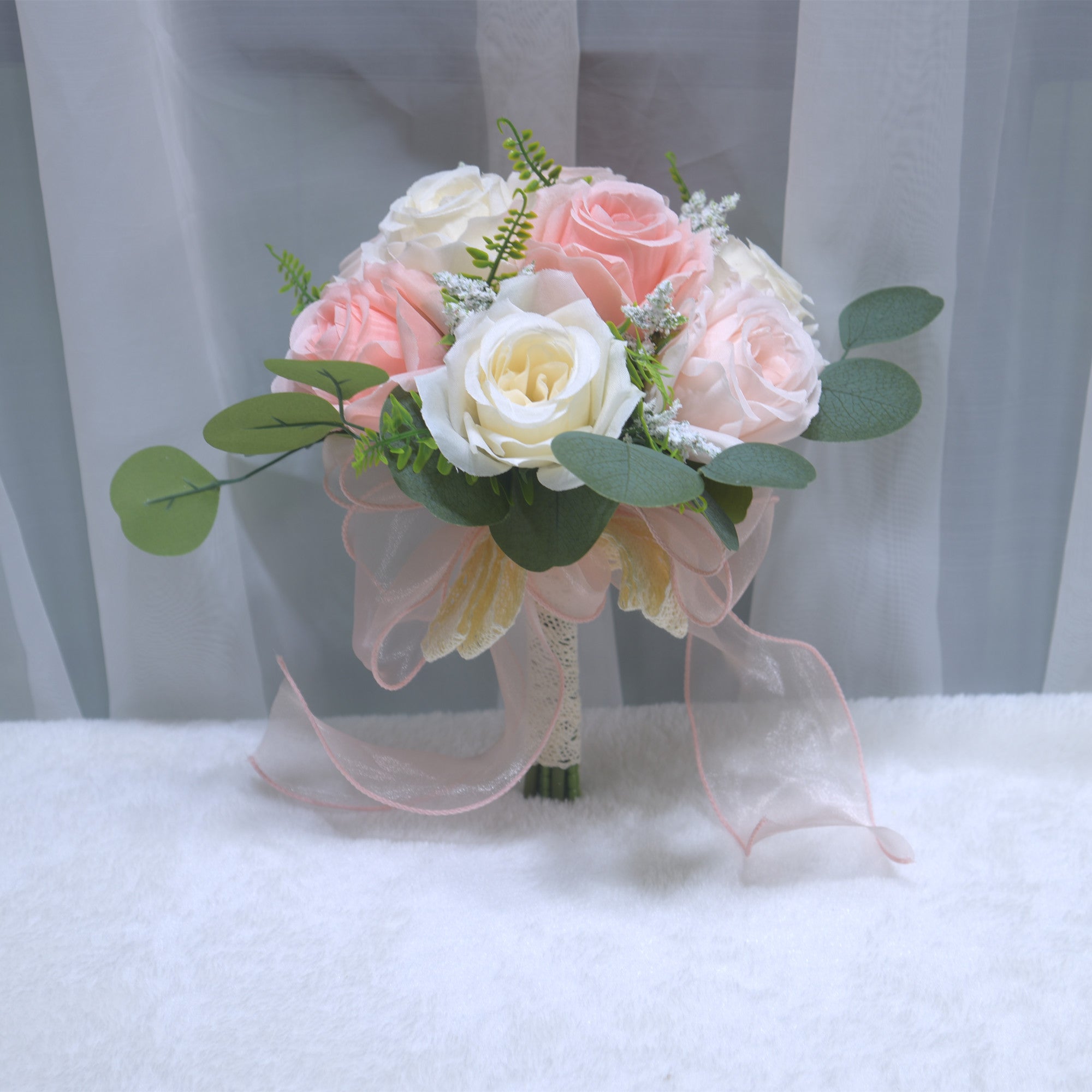 199 Bridal Wedding Holding Flowers Proposal Forest Rose Simulation Flowers Wedding Photography Props