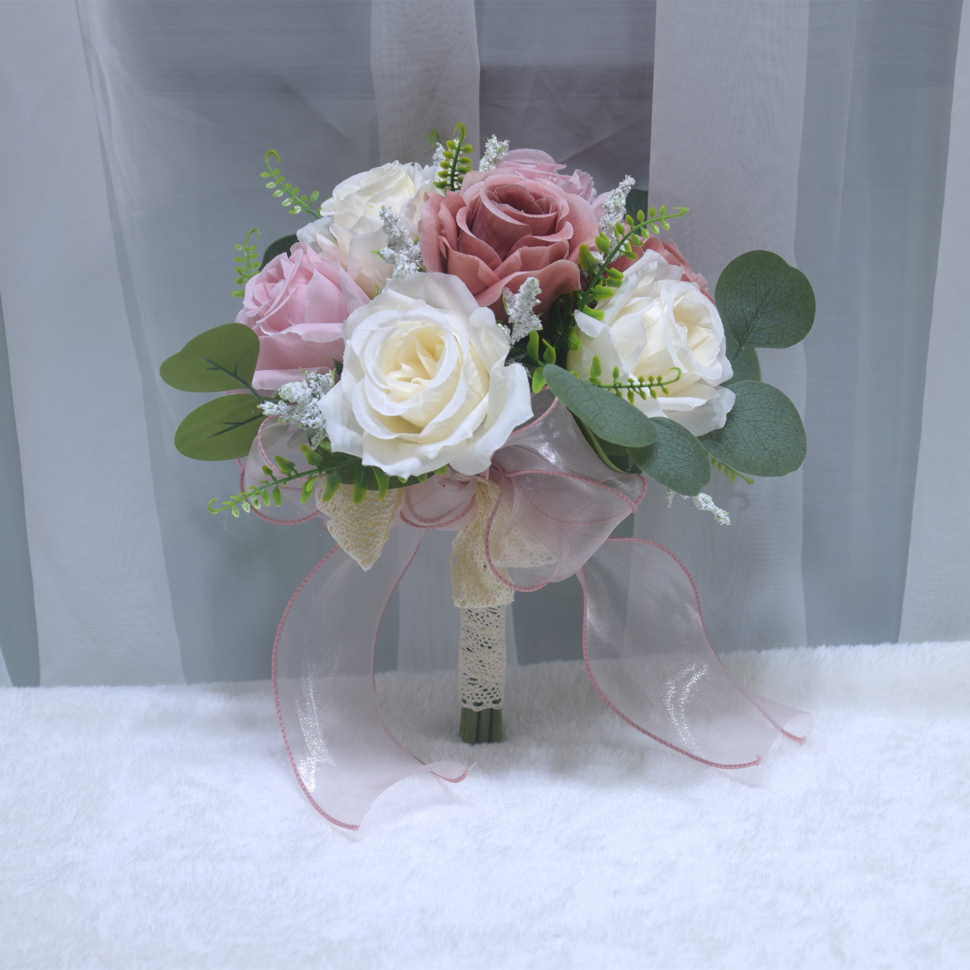 199 Bridal Wedding Holding Flowers Proposal Forest Rose Simulation Flowers Wedding Photography Props