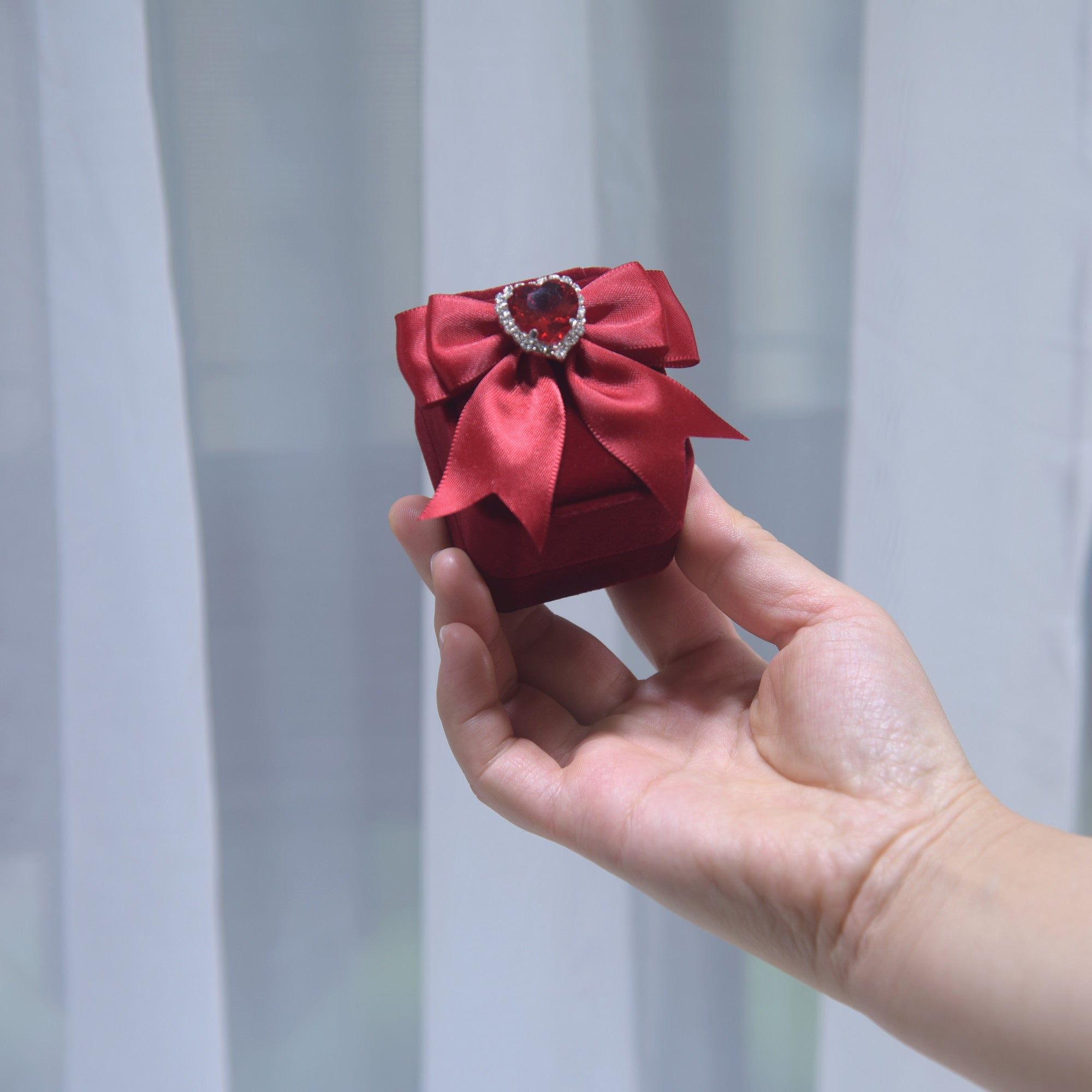 211 Bow jewelry box, proposal ring box, wedding necklace storage box, Valentine's Day gift jewelry box
