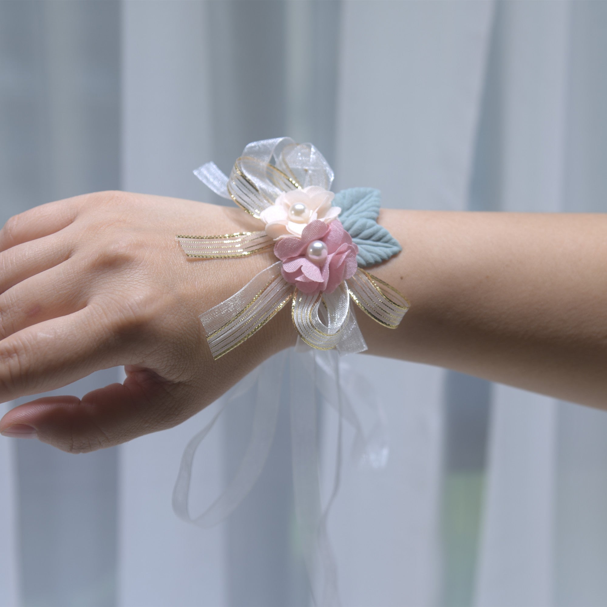 Wedding Bride Bridesmaids Sisters Group Wrist Flowers Flower Ribbon Hand Flowers