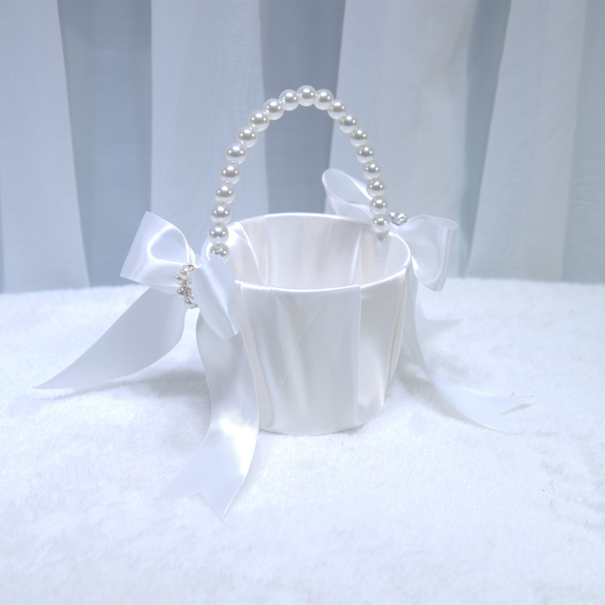 218 Wedding flower girl scattering flower basket, pearl handle, small flower basket, gift ring, flower arrangement props