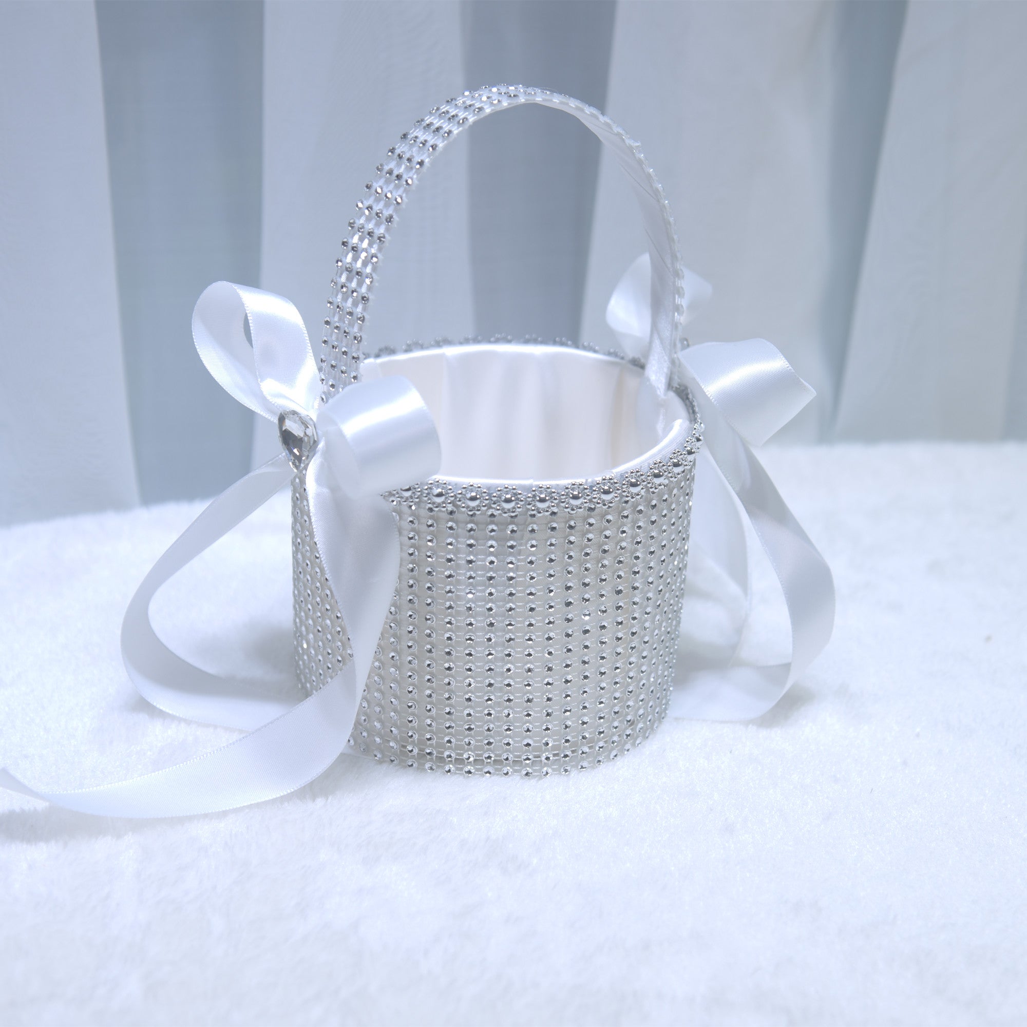 220 Wedding flower basket, flower girl flower scattering hand-held flower basket, rhinestone decorative basket, souvenir basket
