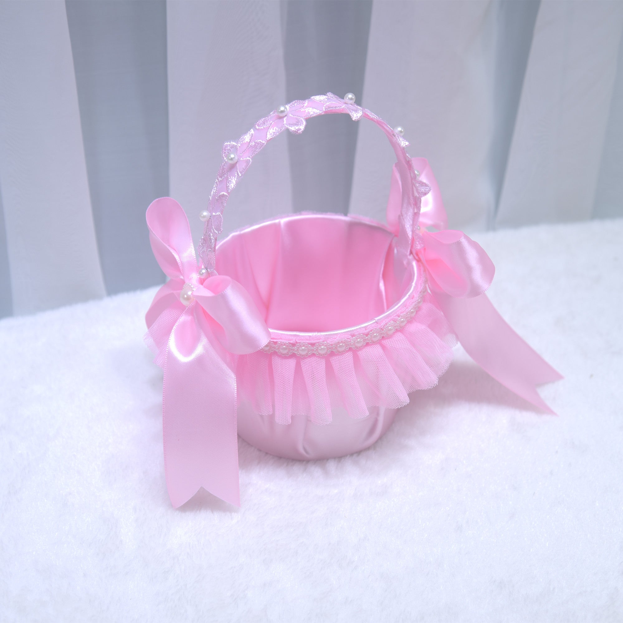 221 Flower girl scattering flower basket, lace decorative flower basket, storage basket, bridesmaid carrying small basket