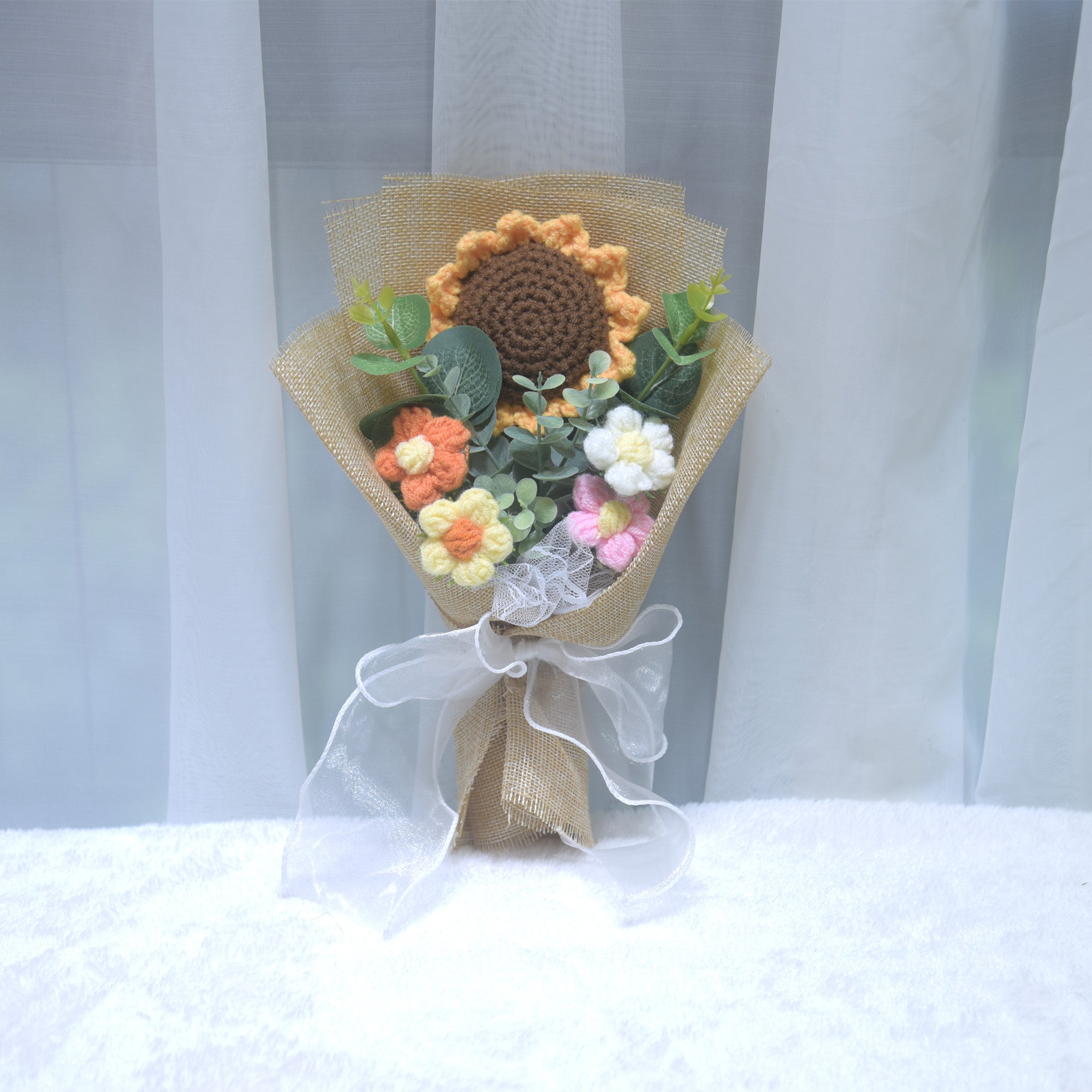 223 Knitted Sunflower Yarn Finished Bouquet Kindergarten Teacher's Day Gift Birthday Gift