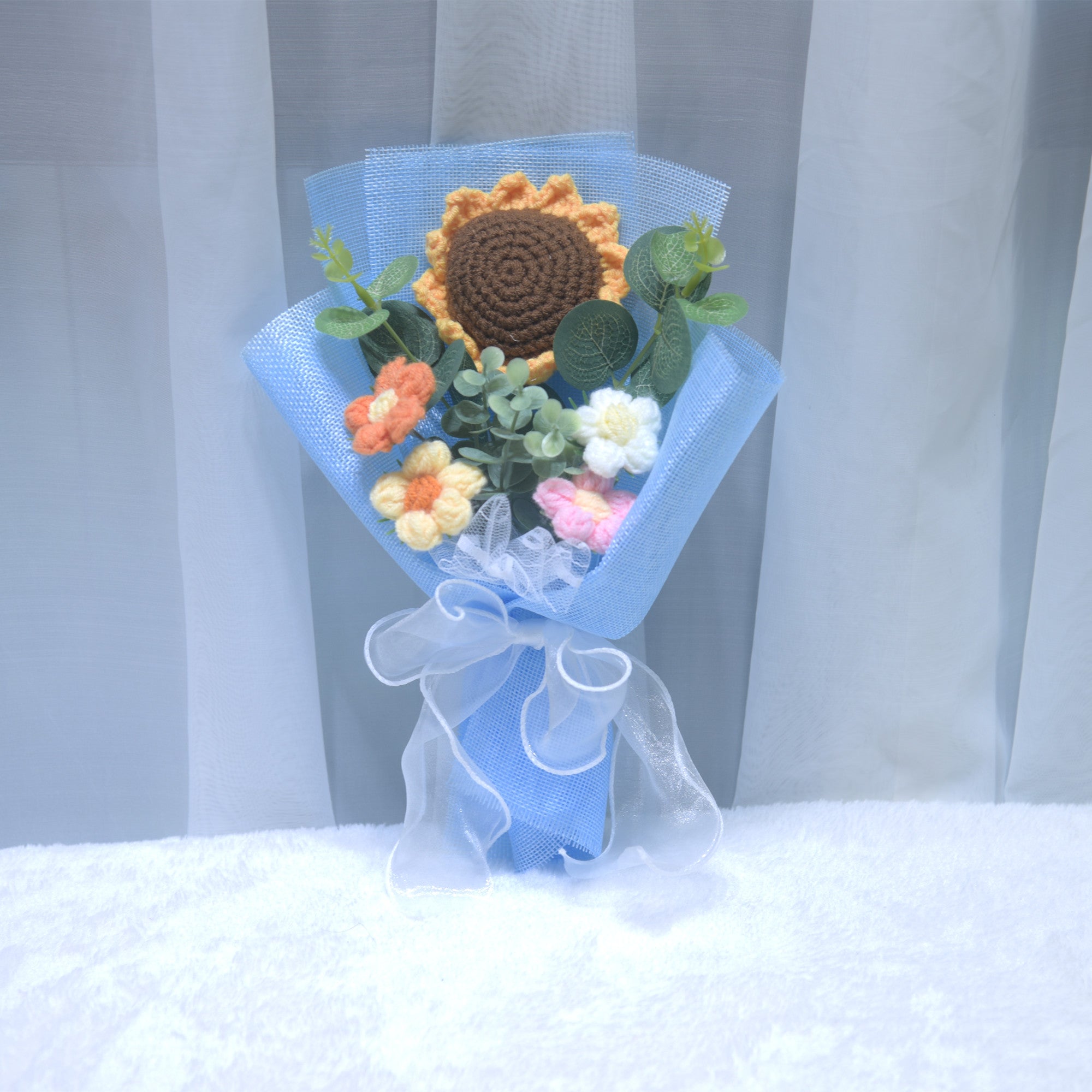 223 Knitted Sunflower Yarn Finished Bouquet Kindergarten Teacher's Day Gift Birthday Gift