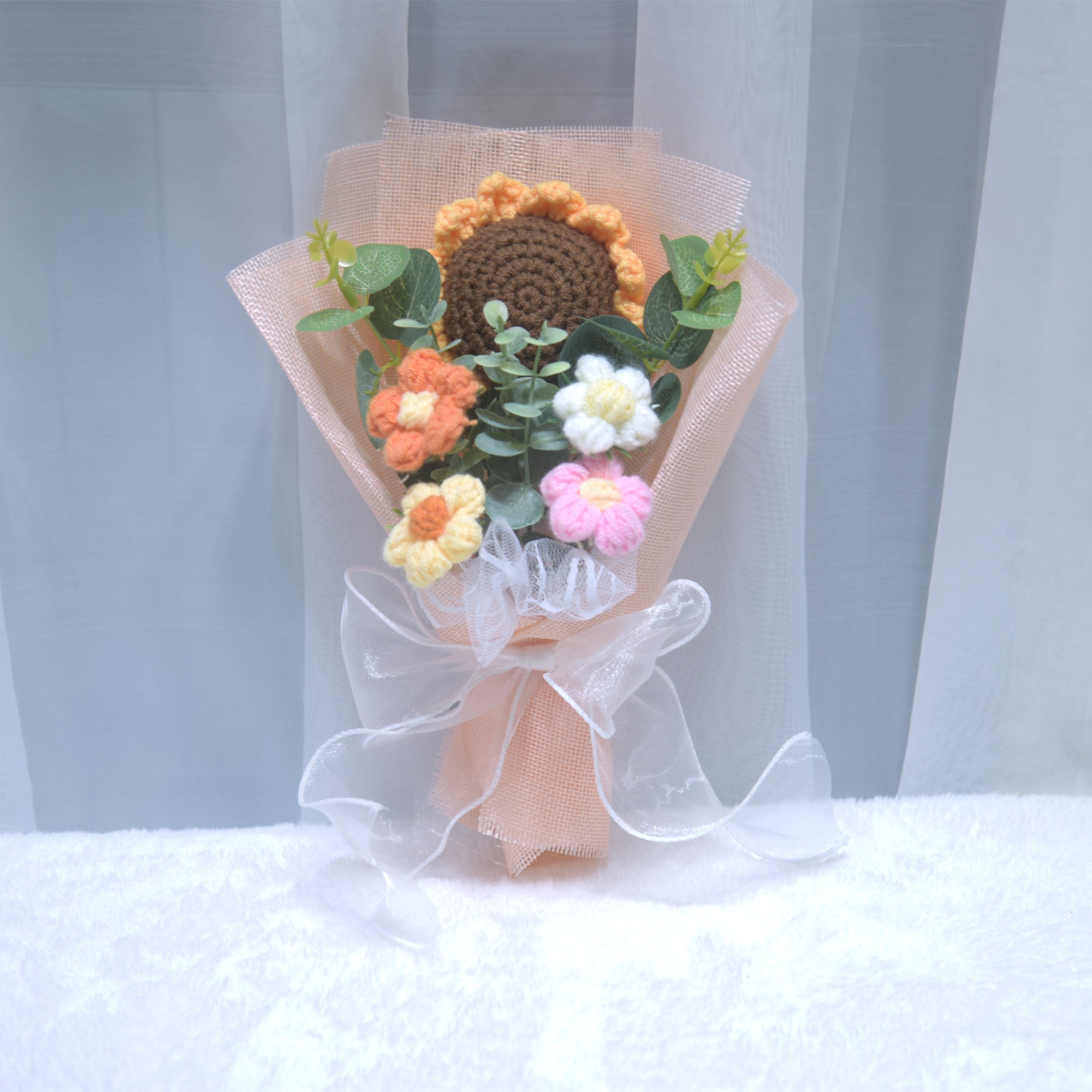 223 Knitted Sunflower Yarn Finished Bouquet Kindergarten Teacher's Day Gift Birthday Gift